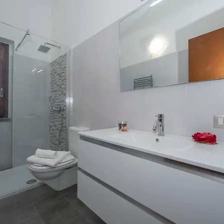 Bellavista Del Apartment *