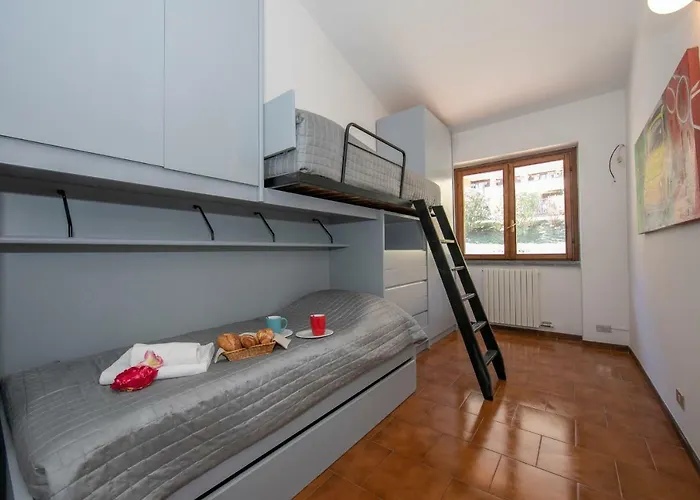 Bellavista Del 아파트