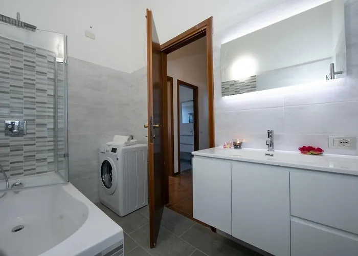 Bellavista Del 아파트 메나지오